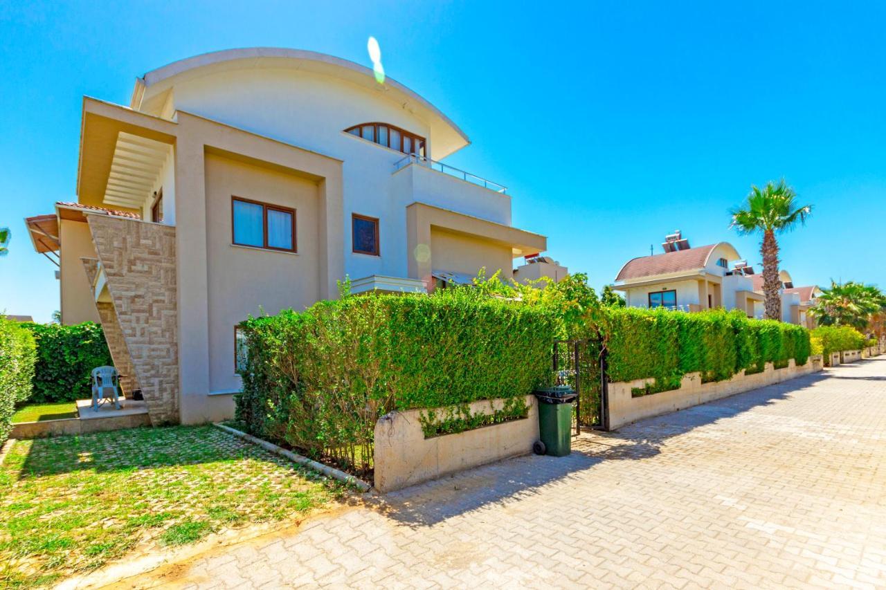 Paradise Town Villa Daisy Белек Екстериор снимка