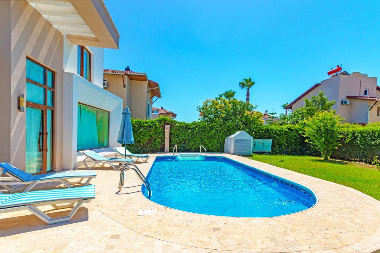 Paradise Town Villa Daisy Белек Екстериор снимка